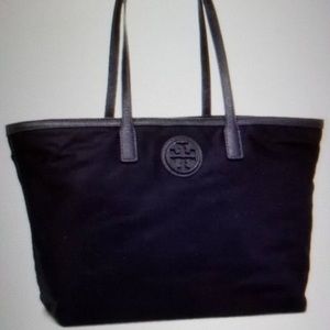 Authentic Tory Burch Large Black E/W Nylon Tote